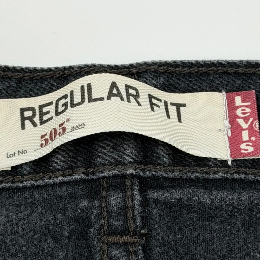 Levi's Jeans Mens 34x32 Black 505 Regular Fit Straight Leg Faded Denim Cotton